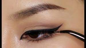 If you don't have a liquid eyeliner with a wing stencil, simply apply a small piece of tape diagonally against your lower lash line for a precise winged look. Perfect Winged Eyeliner Using Tape Youtube