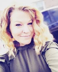 Dawn Grubbs's Instagram, Twitter & Facebook