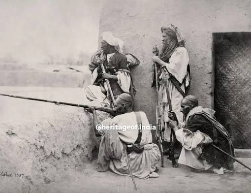 A famous early European commercial photographer, Samuel Bourne, arrived in India in 1863. Initially partnering with William Howard, Bourne set up the Howard & Bourne studio in Shimla. They were joined by