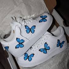 Pin By Emily On Outfits Personalized Shoes White Nike Shoes Nike Air Shoes