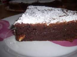 Fondant Au Chocolat Aux Noisettes Son Glacage Recette Ptitchef Recette Alimentation Fondant Au Chocolat Faire Fondre Du Chocolat
