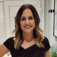 Tamara Beardsley's Instagram, Twitter & Facebook