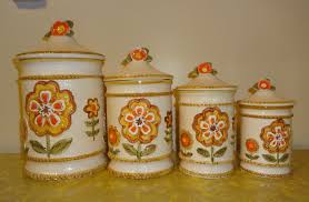 During their rapid rise in popularity, many began to mass produce ginger jars, often using ceramic. Vintage 1970 S Woven Groovy Flowers Ceramic Canister Set Vintage Canister Sets Ceramic Canister Set Vintage Canisters
