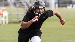 Johnson played tight end for the stuttgart scorpions of the german football league last season, catching johnson also had 12 tackles for the scorpions last season, and he displayed quite a bit of. Jakob Johnson Auf Dem Harten Weg In Die Nfl
