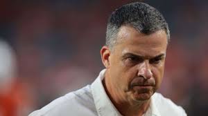Mario Cristobal faces wrath of Miami fans for familiar game management in  upset loss