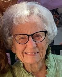 Jean Allen's Instagram, Twitter & Facebook