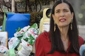 „sunt aici ca simplu cetăţean. Inregistrarea SecretÄƒ Cu Clotilde Armand Vorbind Despre Problema Gunoiului Din Sectorul 1 Consilier Nu AÈ›i Auzit Asta Impact