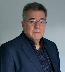 Un investigador no puede estar al margen de su ágora”: un diálogo con  Gerardo Caetano