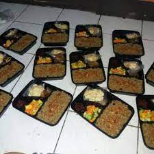 Jual Nasi Kebuli Kambing Box Jakarta Selatan Jidah Iza Catering Tokopedia