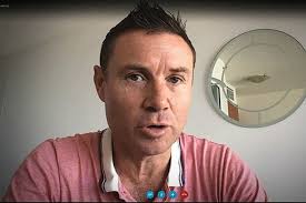 The member for bowman was compelled by prime minister scott morrison to issue an apology in the house of representatives. Andrew Laming Liberal National Mp Steps Aside After Shock Photo Allegation And A Dressing Down From Scott Morrison