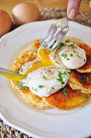 Spanish Poached Eggs With Paprika Potatoes Poached Eggs Mexican Breakfast Recipes Recipes