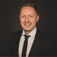 900+ Profile mit dem Suchbegriff „Zapf“