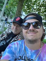 Hello, I'm Denise & something to know about me is The R.Stones was My 1st  Concert,1979 in PHL @ JFK