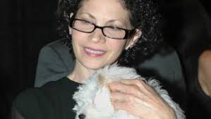 Theater supporters show love for Weathervane