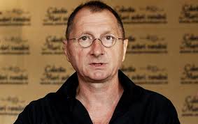 Ambasadori, cautam patrie (2003)