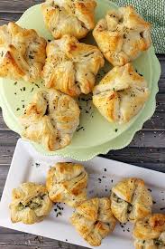 Spinach Puff Pastry Cups Recipe Spinach Puff Pastry Puff Pastry Appetizers Spinach Puff