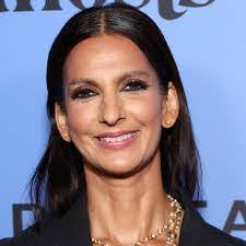 Traci Reyes's Instagram, Twitter & Facebook