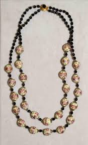 Maybe you would like to learn more about one of these? Sold Price Vintage Italian Made Double Strand Wedding Cake Beaded Necklace In Gold Tone W Black Crystal Accents And Slide Clasp Includes 26 Three Dimensional Hand Shaped Wedding Cake Beads January 6