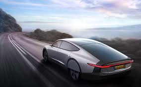 Une tesla model 3 couvrent les modèles standard ont été abandonnés certaines voitures électrique de. Lightyear One La Voiture Electrique Solaire Qui Promet Plus De 700 Km D Autonomie