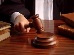 Abuzul în serviciu conform art.297 cod penal, fapta funcţionarului public care, în exercitarea atribuţiilor de serviciu, nu îndeplineşte un act sau îl cu aceeaşi pedeapsă se sancţionează şi fapta funcţionarului public care, în exercitarea atribuţiilor de serviciu, îngrădeşte exercitarea unui drept al. Curtea De Apel Cluj A Achitat Patru Persoane Acuzate De Abuz In Serviciu Motivarea Fapta In
