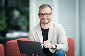 Najpre je bila pokrivena samo teritorija beograda, da bi u međuvremenu i novi sad i niš dobili svoje frekvencije. Admin Author At Czech Slovak Leaders