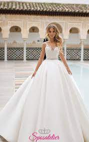 Esprimi il tuo senso stile impertinente in viaggio con dressup! Abiti Da Sposa Da Principessa Con Gonna Ampia E Corpetto Di Pizzo Collezione 2019sposatelier