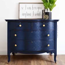 Furniture painting techniques chalk paint furniture diy furniture projects furniture makeover want to learn how to make chalk paint at home? The Best Paint For Furniture