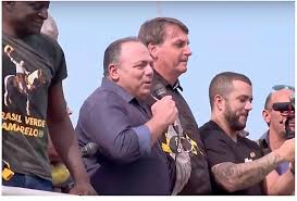 Miranda's account was backed up by. Bolsonaro E Pazuello Aglomeram Sem Mascara Em Ato No Rj Cpi Saude