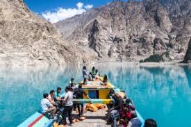 25 juni 2021 der norden pakistans, eine der steilsten regionen der welt, ist ein herrliches beispiel für die schöpfungskraft der natur. Backpacking Pakistan Rundreise Die Besten Sehenswurdigkeiten