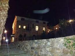 Il ristorante ha ottenuto un giudizio di 85 dal nostro raccoglitore di voti dal web, lo sluurpometro, che analizza le recensioni presenti sul web, e le esamina restituendo votazione da 1 a 100. La Casa Del Priore Picture Of La Casa Del Priore Andora Tripadvisor