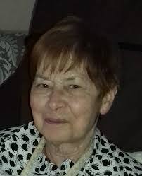 Julie Leonetti's Instagram, Twitter & Facebook