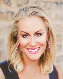 Isha Cummings's Instagram, Twitter & Facebook