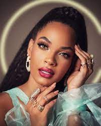 La representante de la república dominicana en miss universo 2021, kimberly jiménez, presumió su belleza y tremendo cuerpazo en su primer desnudo artístico c. Miss Republica Dominicana Debutara Como Conductora Invitada De Telemundo