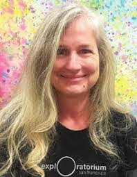 Dena Wilcox's Instagram, Twitter & Facebook