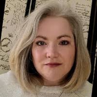 100+ "Ellen C." profiles