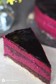 Die schwarze johannisbeere hat ab ende juni saison. Schwarze Johannisbeertorte Leckere Sonntagstorte Rezeptideen