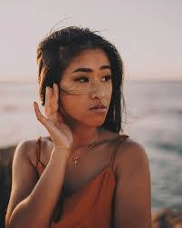 Alice Andre's Instagram, Twitter & Facebook