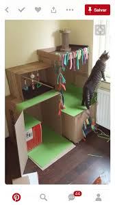 Epingle Par Tati Hashimoto Sur Chat Maison De Chat Jouet Pour Chat Jouets Pour Chat Faits Maison