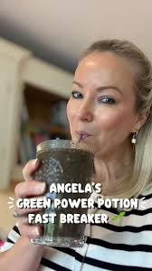 🌱 Angela’s ‘Green Power Potion’ Smoothie 🌱, At Cinch, we’re all about  getting nature’s goodness into our bodies. fibre! , And thanks to a Cincher  who turned her life around