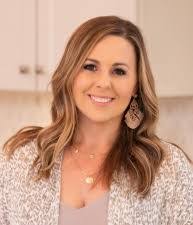 Ansley Alexander's Instagram, Twitter & Facebook