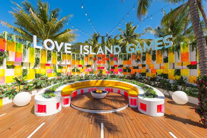 What's the Difference Between Love Island and Love Island Games?