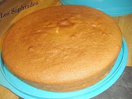 Le voyant une fois, puis deux et encore une fois cette semaine chez pour ce gâteau il faut : Les Meilleures Recettes De Gateau Au Lait