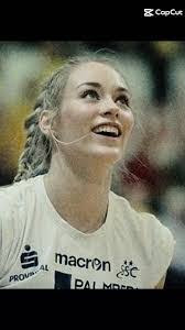 Linda Bock's Instagram, Twitter & Facebook