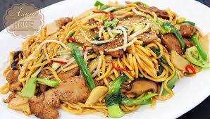 Chop Suey Vs Chow Mein 5 Huge Differences September 2019 Chicken Chow Mein Chicken Chow Mein Recipe Easy Chow Mein Recipe