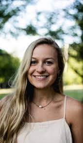 Marsha Cannon's Instagram, Twitter & Facebook