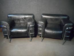 Check spelling or type a new query. Paire De Fauteuil Lc2 Par Le Corbusier Sieges Design