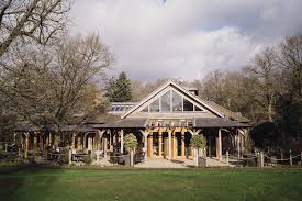 Geoff young oak tree, peover. Oak Tree Of Peover Wedding Venue Cheshire Wedding Photographer North West Photography Jess Yarwood