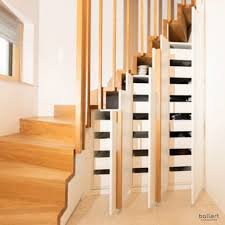 Treppe Mit Integrierter Garderobe Schuhschrank Diyhomerenovationsstairs Garderobe Integrierter Mit Schu In 2020 Pastel Home Decor Home Renovation Diy Interior