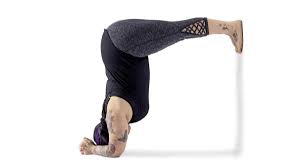 3 Ways To Prep For Salamba Salamba Sirsasana Ii Poses Yoga Inversions Wall Sits Benefits