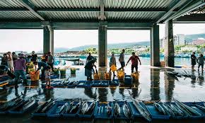 台東成功海鮮天堂 旗遇海味 有間小店 大慶柴魚 丸昌漁行 尋海味從這裡開始 微笑季刊 2020秋季號 一個人的壯遊 微笑台灣